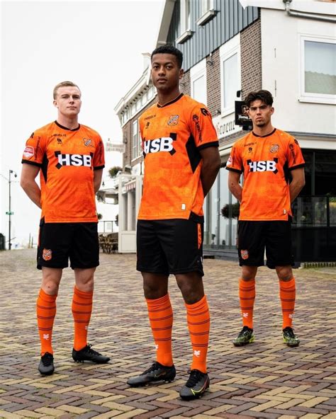 FC Volendam 2021-22 Home Kit