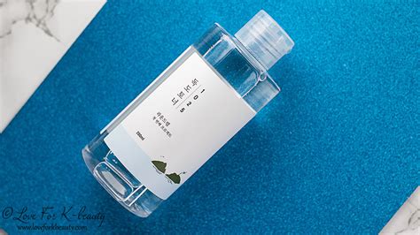 Round Lab 1025 Dokdo Toner Review Love For K Beauty