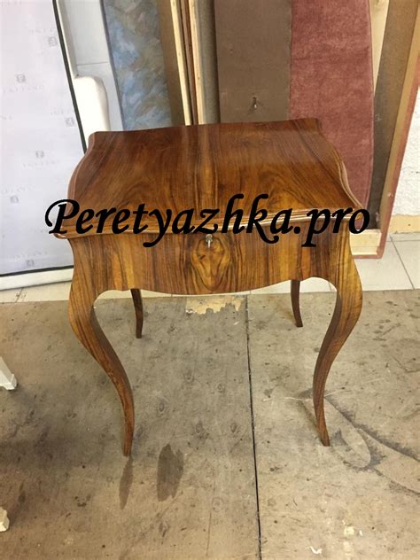 Реставрация столов в Москве недорого: цена услуги