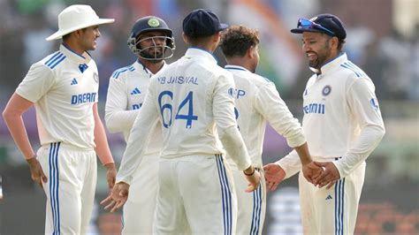 Ind Vs Eng राजकोट टेस्ट में भारत ने इंग्लैंड को 434 रन से हराया रोहित