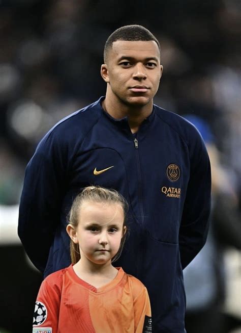 Kylian Mbappe Training Psg Feb 2023 Artofit