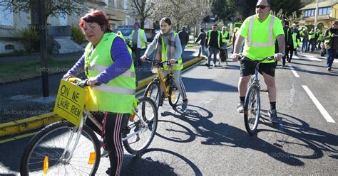 Le journal de BORIS VICTOR LA TOUR DU PIN 170 Gilets jaunes défilent