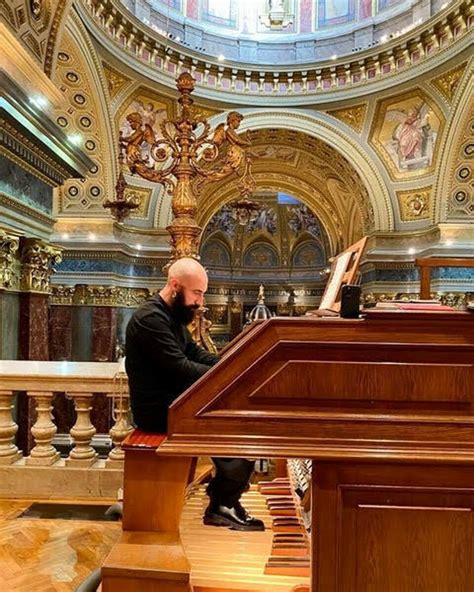 Musica Barocca Nella Chiesa Di San Pietro Inaugura Il Modena Organ