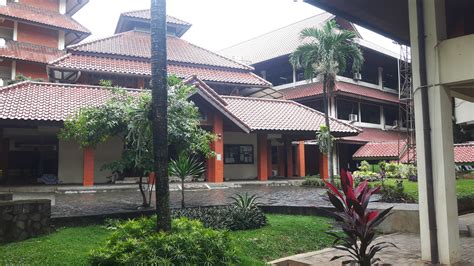 Gedung Komunikasi Fisip Ui Institusi Pendidikan Jrphqj Pondok Cina Kota Depok Jawa Barat