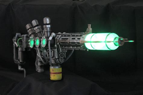 Fallout 3 Plasma Rifle (based on a NERF Recon) : Nerf