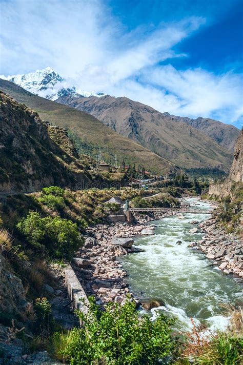 Valle Sagrado De Urubamba En Perú Foto De Archivo Imagen De Valle