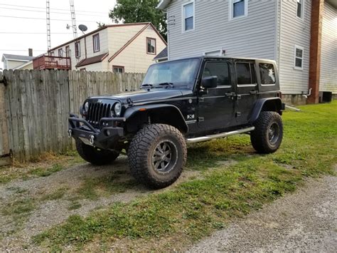 Total 93 Imagen Jeep Wrangler Biggest Tires Without Lift Abzlocal Mx