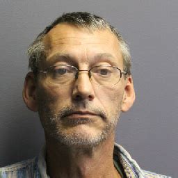 Robert Ray Davis Sex Offender Or Criminal In Rush KY KY
