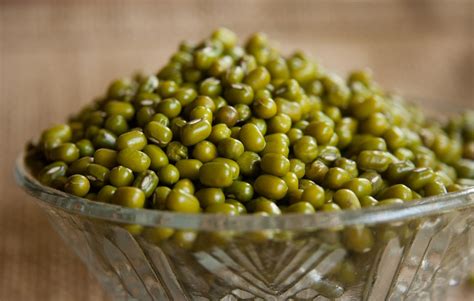 The many benefits of Moong Dal - HealthifyMe Blog