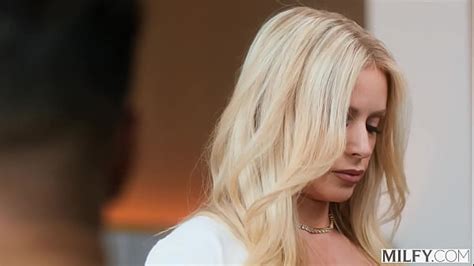 MILFY Hot Milf Gets Her Ass Fucked XNXX