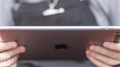 Apple iPad (2018) Review | PCMag