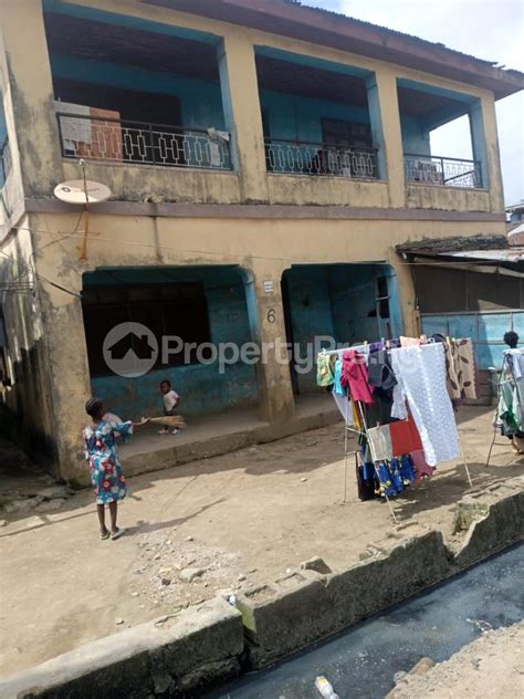 House In Mushin Lagos House For Sale In Mushin House In Mushin