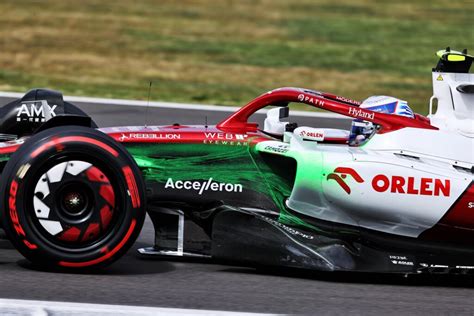 F Alfa Romeo Bottas E Zhou Fuori Dalla Top Ten Nelle Libere A