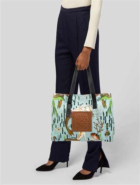 Loewe Paula S Ibiza X Paula S Ibiza Medium Mermaid Tote Blue Totes