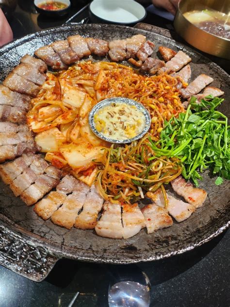 구월동 맛집 솥뚜껑에 구워주는 김치 삼겹살 치즈감자전 김치말이국수 맛집 솥고집 네이버 블로그