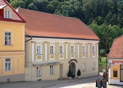 Monumentální zámek Vranov nad Dyjí se zalíbil vrápencům a netopýrům