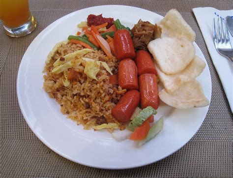 Nasi Goreng Sosis Breakfast Savoy Homann Hotel Wowshack