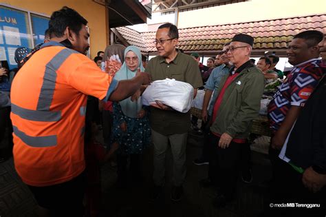 Bantuan 1k Satu Keluarga Untuk Mangsa Banjir Di Terengganu Tcermy