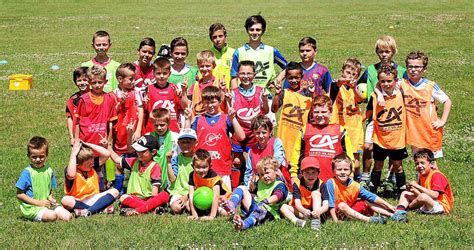 Trélivan AST L école de foot recrute Le Télégramme