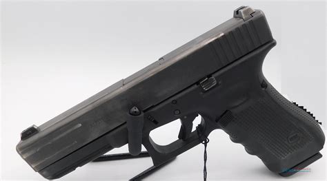 Glock 17 Gen 4 for sale at Gunsamerica.com: 918120894