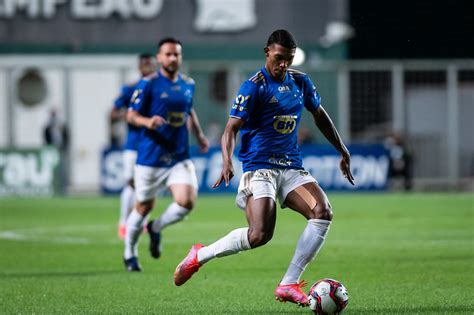 Jogadores Do Cruzeiro Podem Entrar Em Greve Por Problemas