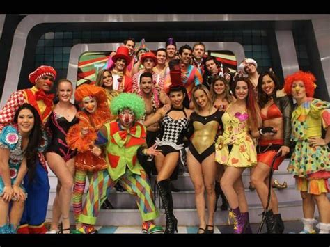 Latina pe Fans on Twitter RT Te gustaría que este Año hubiera el CircoDeCombate