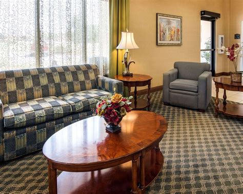 Comfort Suites Nacogdoches, TX - See Discounts