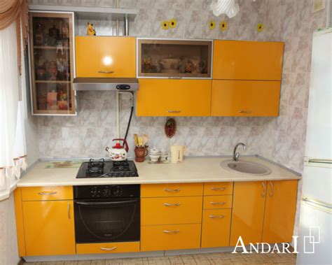Прямая белая кухня без ручек с фасадом из крашеного МДФ - фото и цены