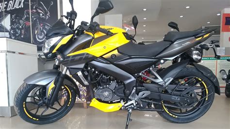 Bajaj Pulsar Ns200 Abs Yellow Color Variant Youtube