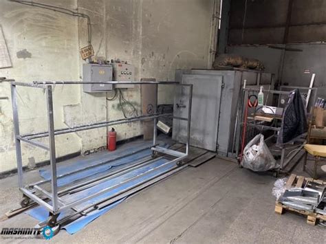 Машините - Инсталация за прахово боядисване.