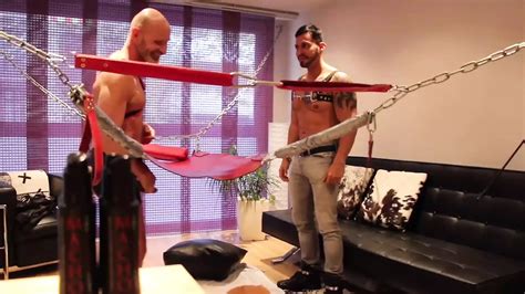 Porno gay de Viktor Rom en Vídeos Escenas de sexo con la estrella porno xHamster