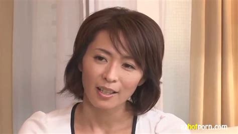 Beautiful Wife Next Door Is Too Horny Porn Videos