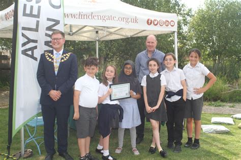 Local Students Take On Gardening Challenge Aylesbury Town Council