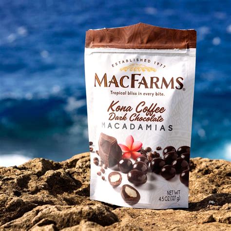 Snapklik.com : MacFarms Kona Coffee Dark Chocolate Macadamia Nuts - 10 Oz