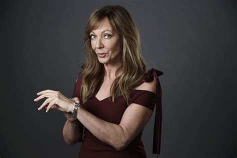 Allison Janney - "I Tonya" Portrait Session • CelebMafia