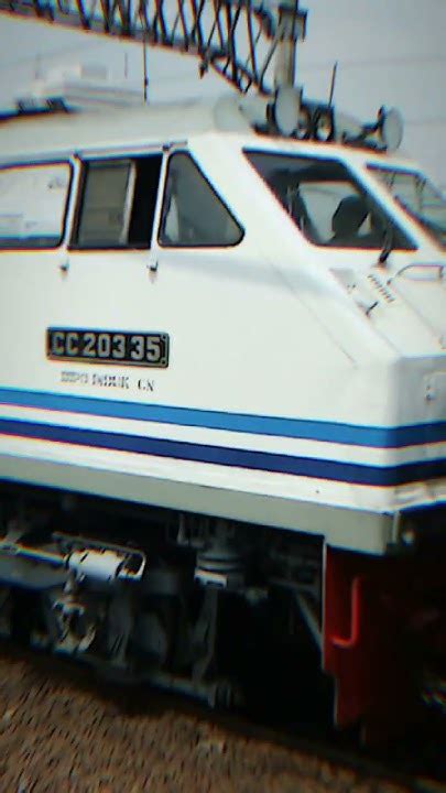 ikut trend je keretaapi cc railfansindonesia