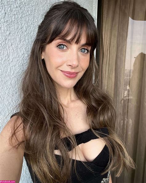 Alison Brie Nude Onlyfans Photos Leaknudes