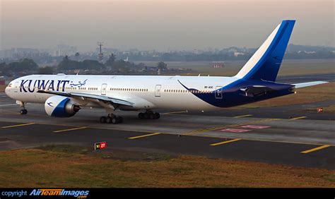 Boeing Er Kuwait Airways K Aoc Airteamimages