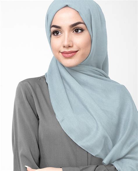 Ballad Blue Viscose Hijab In 2021 Hijab Blue Weave Beautiful Hijab