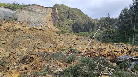 Më shumë se 670 të vdekur nga rrëshqitja e dheut në Papua Guinenë e Re