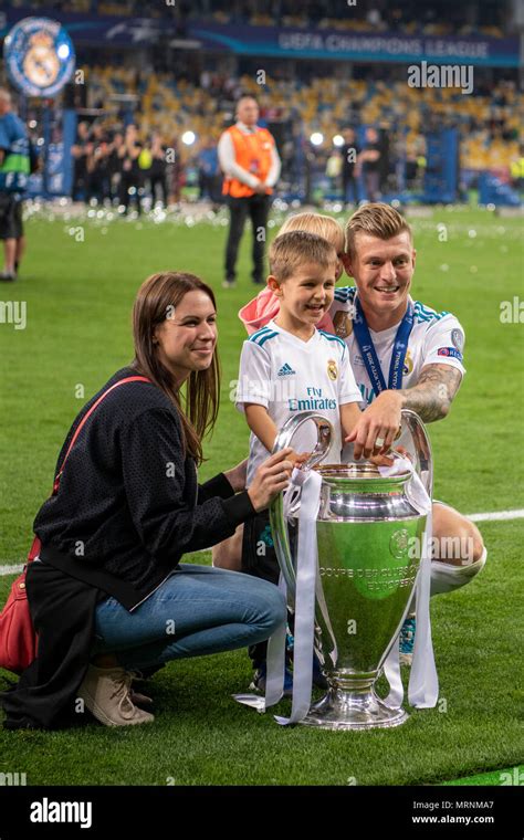 Toni kroos family hi-res stock photography and images - Alamy