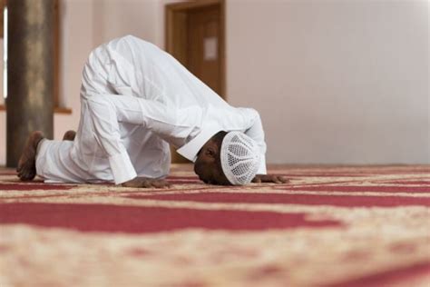 Niat Sholat Sunnah Sebelum Sholat Jumat Okezone Muslim