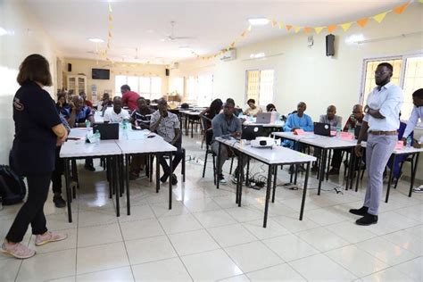 Séminaire de formation des enseignants et directeurs pour lutilisation