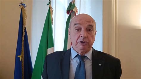 Il Sindaco Di Trieste Roberto Dipiazza Nel Video Augurale Per Il