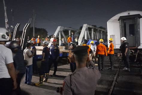 Banyak Kecelakaan KA Di Perlintasan Sebidang Begini Imbauan Kemenhub