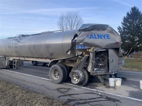 Two Tractor Trailers Collide Only Minor Injuries Reported X101