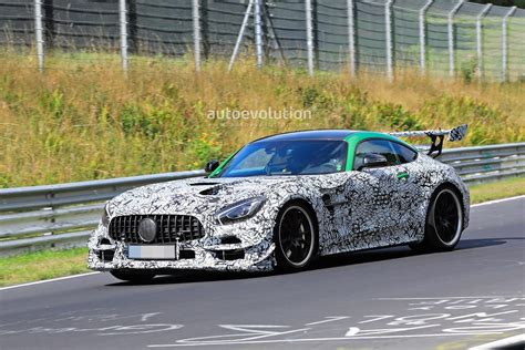 Mercedes Amg Gt R Black Series Spied With Vented Hood Autoevolution