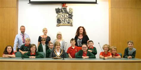 Welsh Icons News Ysgol Owen Jones Pupils Visit County Hall Mold