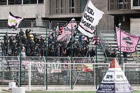 Palermo Curva Nord Vogliamo Gente Che Lotta Dal Primo All Ultimo