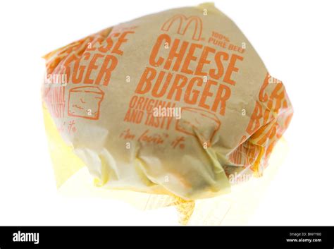 McDonald's cheeseburger Stock Photo: 30732016 - Alamy